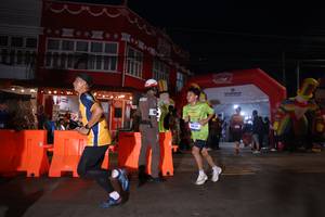 BIB: 3434
                            <button type="button" onclick="openModal(26221761)" class="btn btn-primary btn-sm float-right btn-popup" data-toggle="modal" data-target=".modal-high-quality">
                        <i class="fas fa-shopping-cart"></i> Add to Cart
                    </button>
                                            <button type="button" onclick="isThisMe(26221761, true)" class="btn btn-success btn-sm float-right btn-popup btn-isme hidden" data-toggle="tooltip" data-placement="bottom" title="นี่คือรูปของคุณใช่ไหม คลิกที่นี่เพื่อเอาเข้าอัลบั้ม">
                        <i class="fas fa-plus"></i> Add to album
                    </button>
                    <button type="button" onclick="isThisMe(26221761, false)" class="btn btn-warning btn-sm float-right btn-popup btn-isnotme hidden">
                        <i class="fas fa-ban"></i> Remove from album
                    </button>